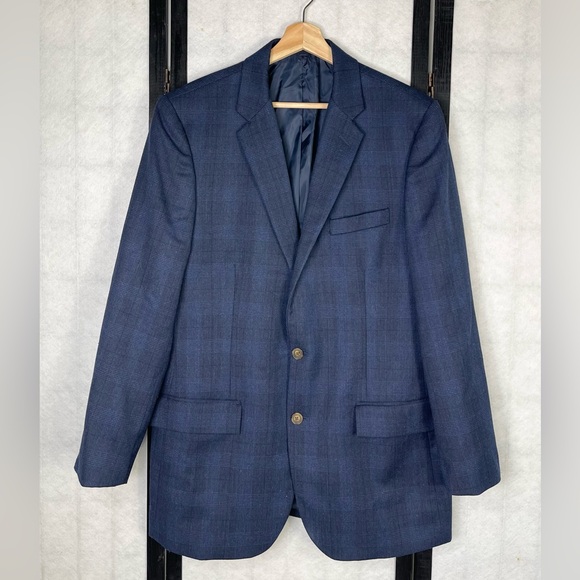 J Crew Thompson Men's Navy Blazer. Size: 42 L